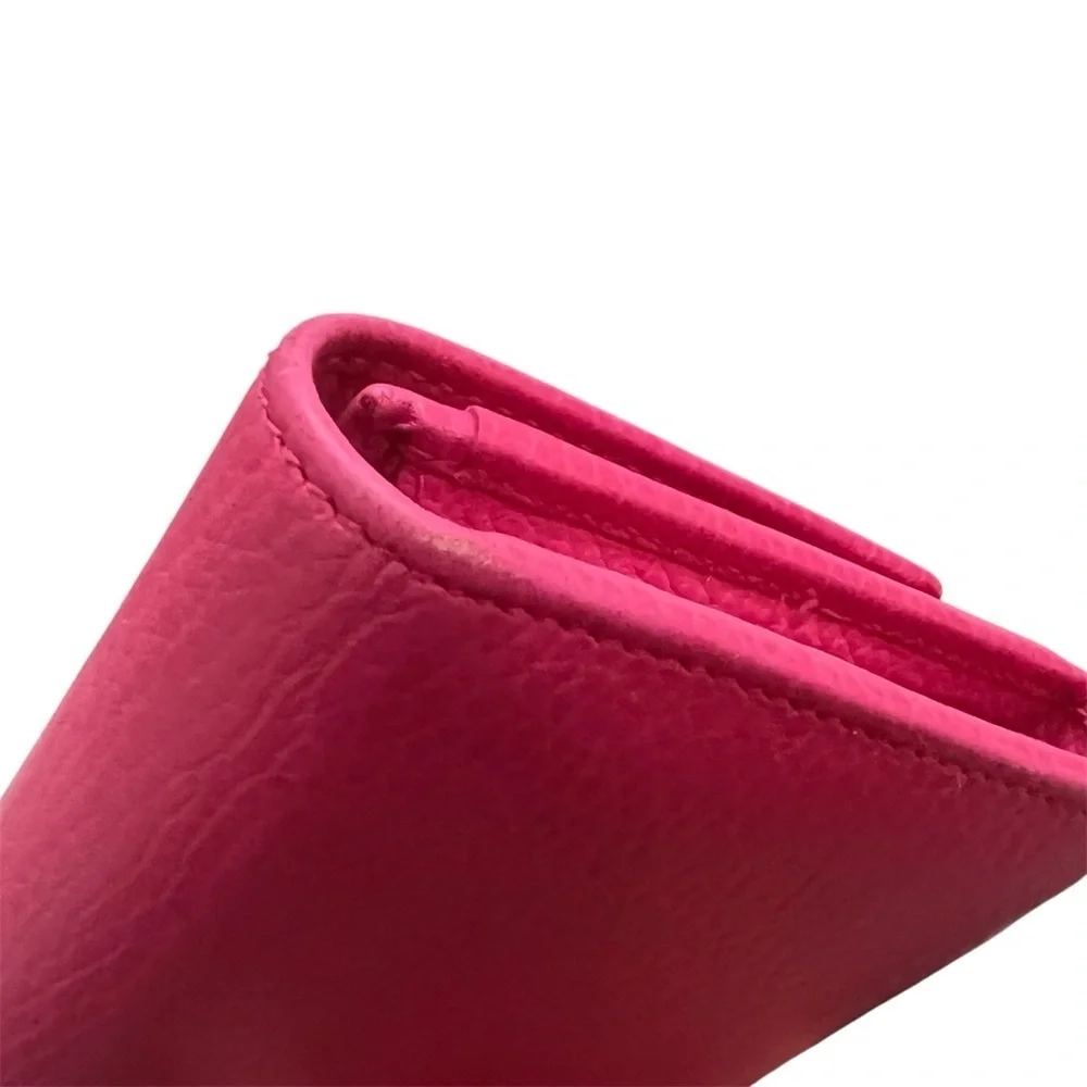 Gucci GG Marmont Calfskin Pebbled Leather Hot Pink Barbie Continental Wallet